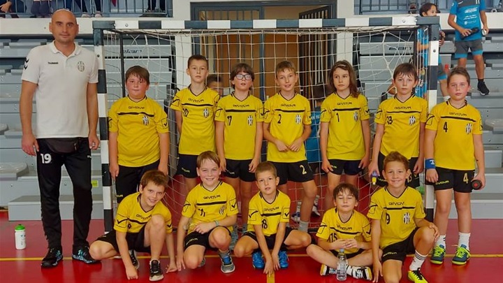 SPORT 17.10._MINI RUKOMET BEDEKOVČINA NASTUPA SA DVIJE EKIPE.jpg