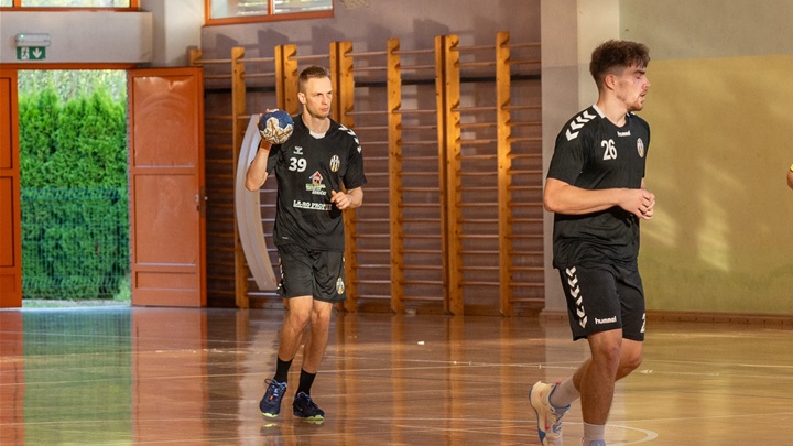 SPORT 10.10._RUKOMET MUŠKI 3. HRL SREDIŠTE  PRVI PORAZ BEDEKOVČINE .jpg