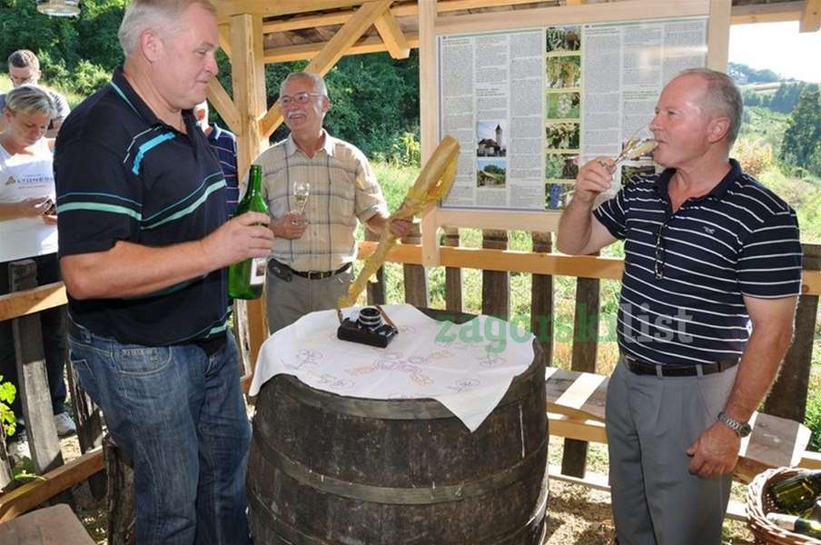 zagorje_vinari_hizakovec_autohtone_sorte_07092012_05.jpg