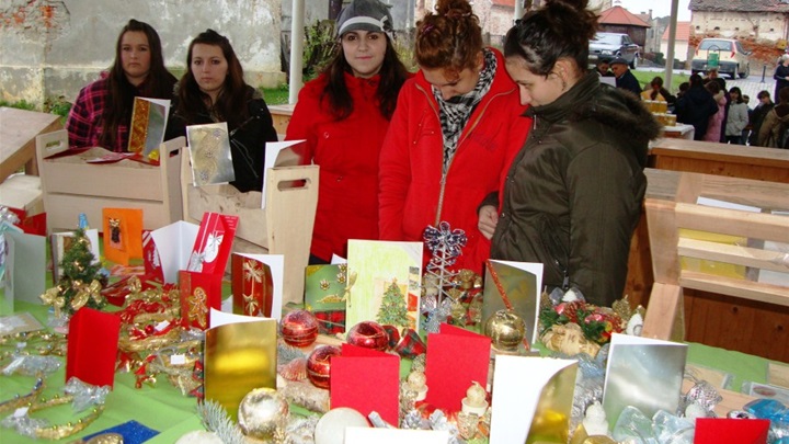 Božić sajam (957 x 600).jpg