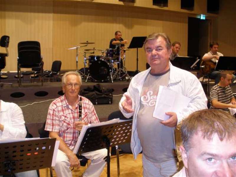 Predfestivalske razglednice - Ovcaric-Radek_jpg.jpg