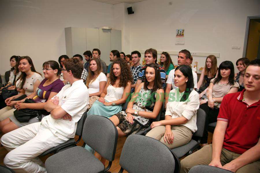 zagorje_studenti_medicine_opca_bolnica_zabok_20072012_01.jpg