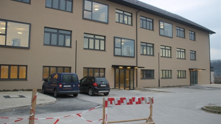 dom zdravlja župan2.JPG