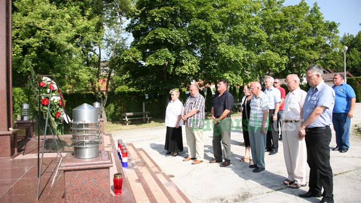 zagorje_polaganje_vijenca_dan_drzavnosti_antifasisticke_borbe_zabok_21062012_05.jpg