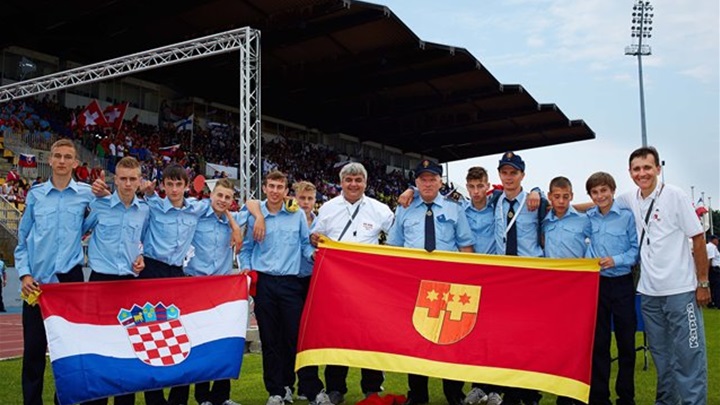 vatrogasci u francuskoj.jpg