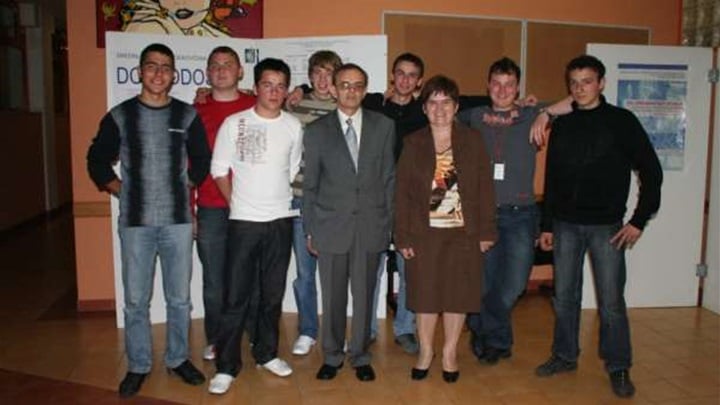 p_875658Nagrađeni učenici SŠ Bedex.jpg